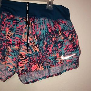 LIKE NEW Nike running shorts